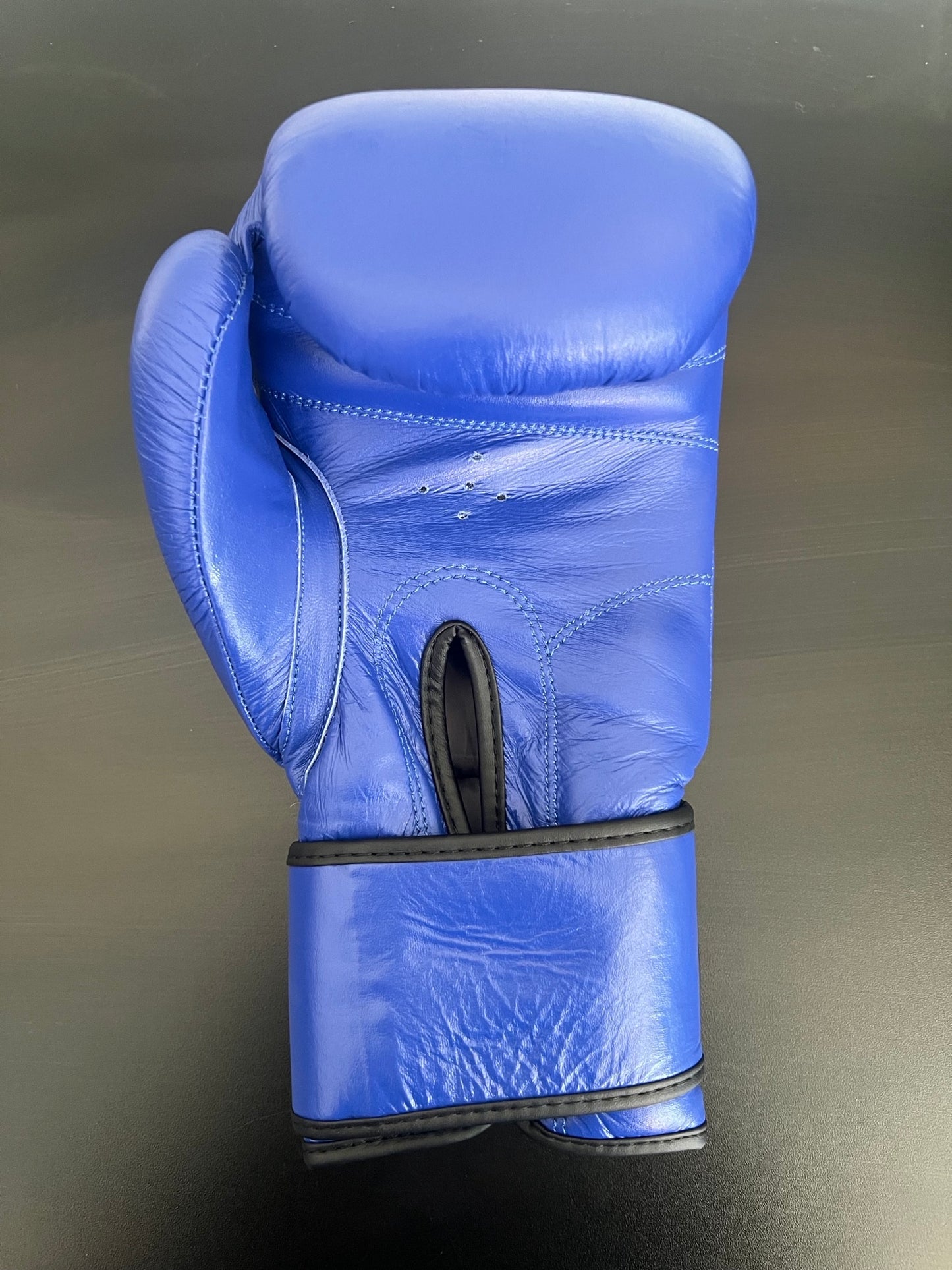 Clove GL1 Genuine Leather Boxing Gloves